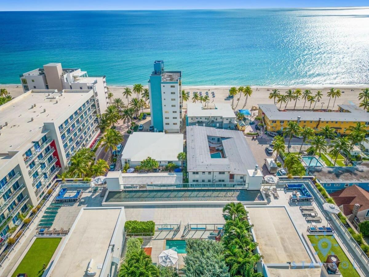 Tropical Oasis - Rooftop Pool- Near Beach - Gym Холивуд Екстериор снимка